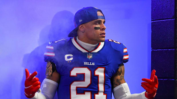 jordan poyer 11